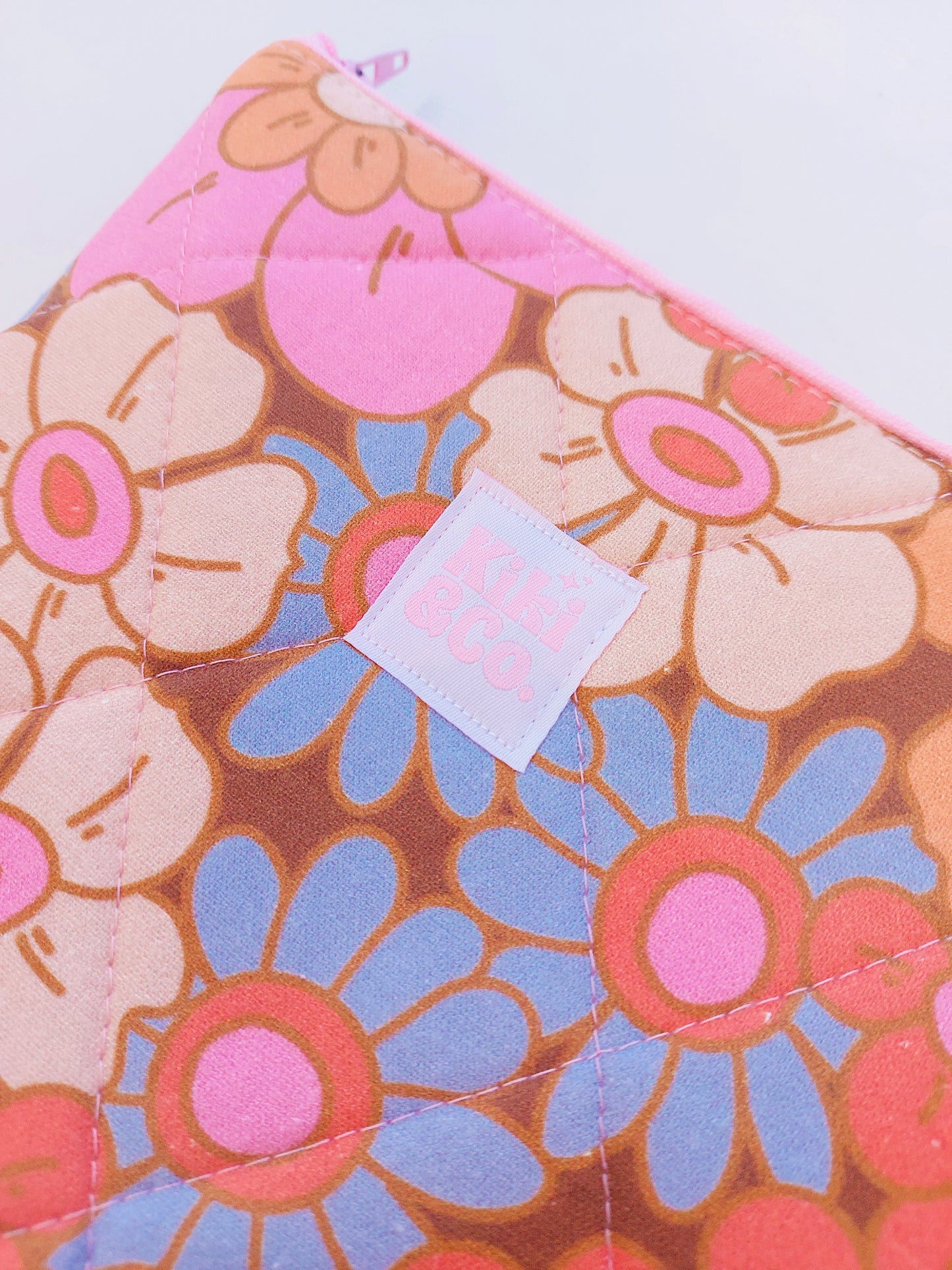 Quilted Book Sleeve - Lola Floral