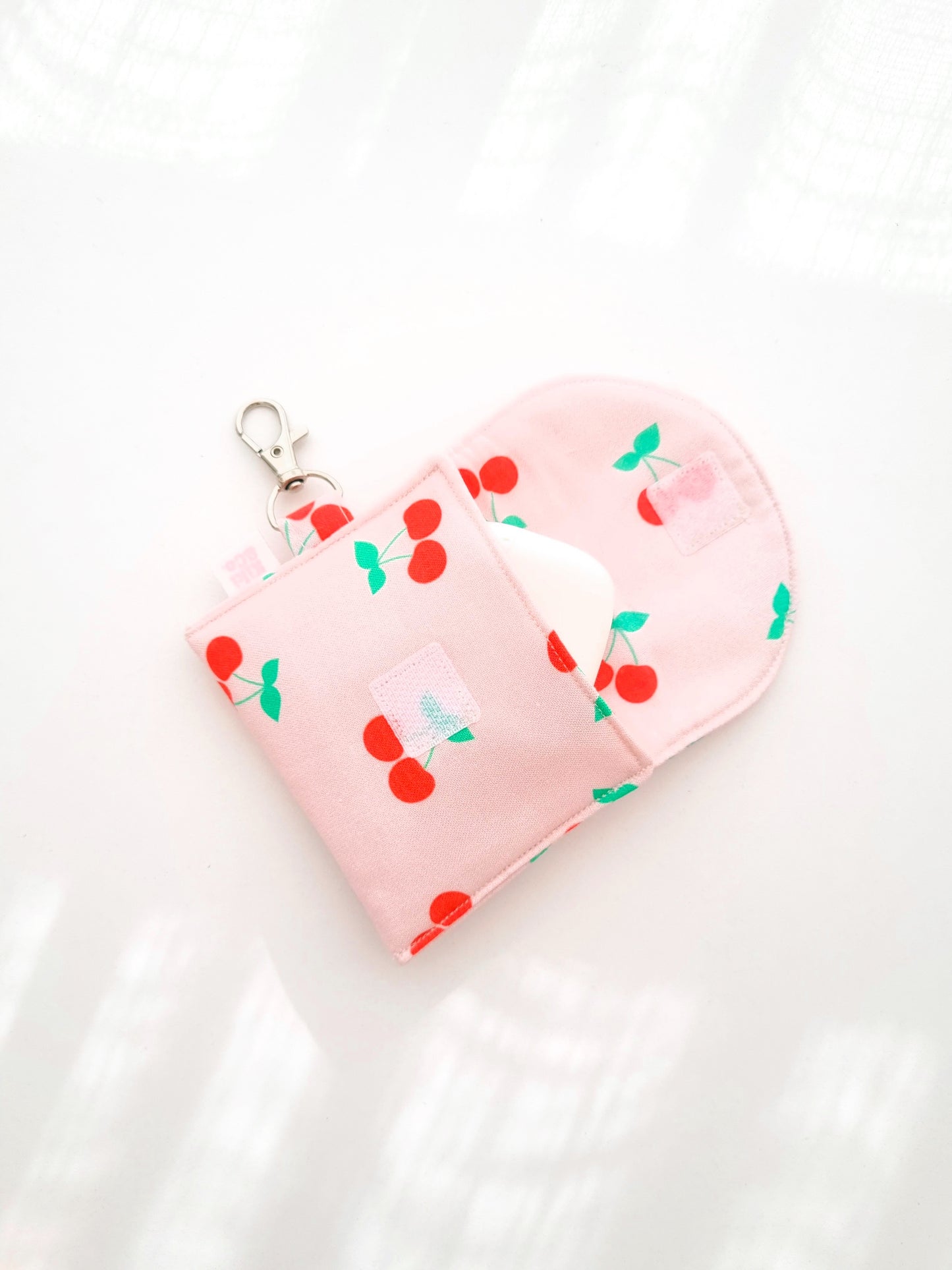 Earbud Pouch - Cherry’s