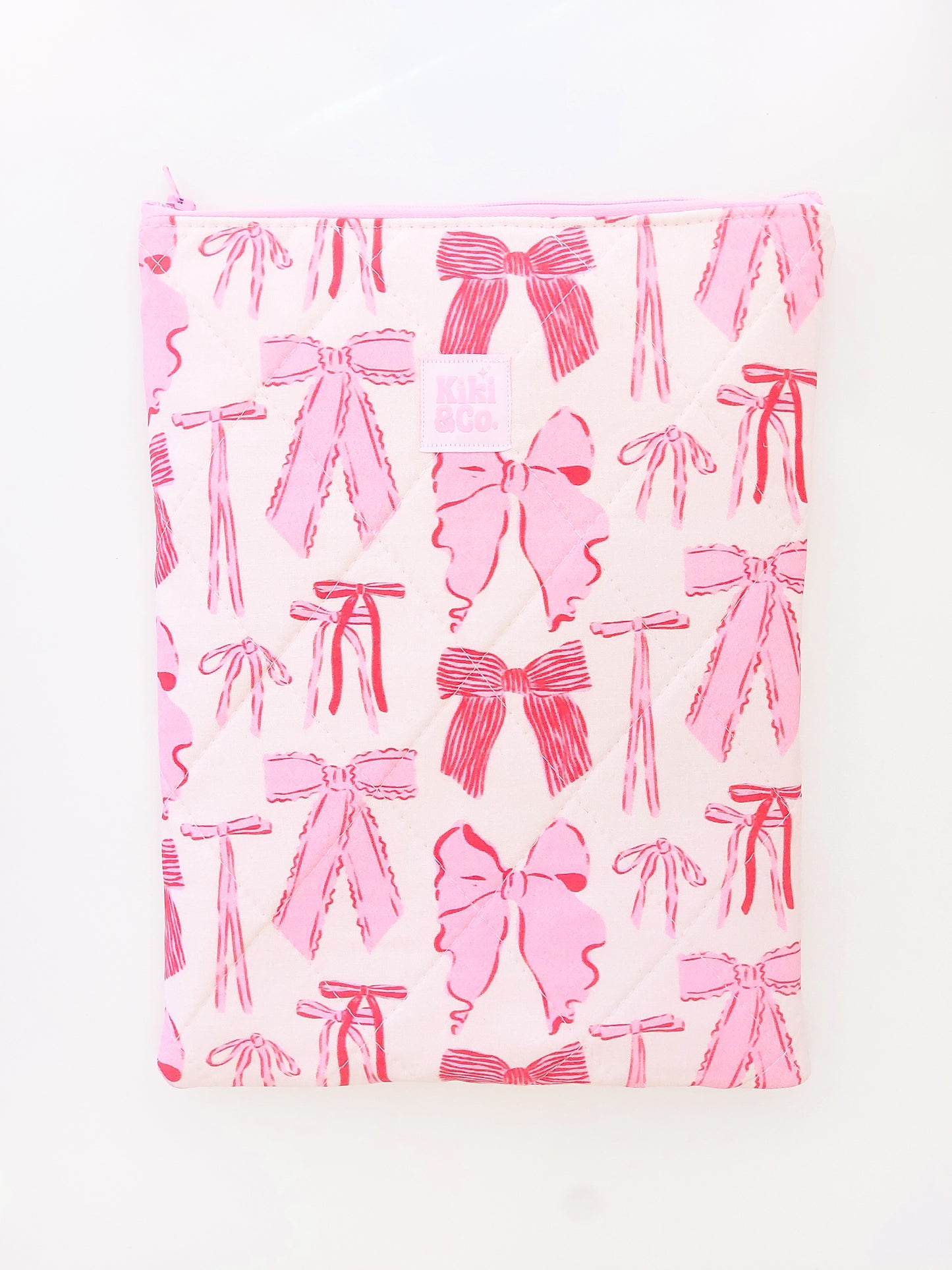 Quilted Book Sleeve - Red/Pink Bows