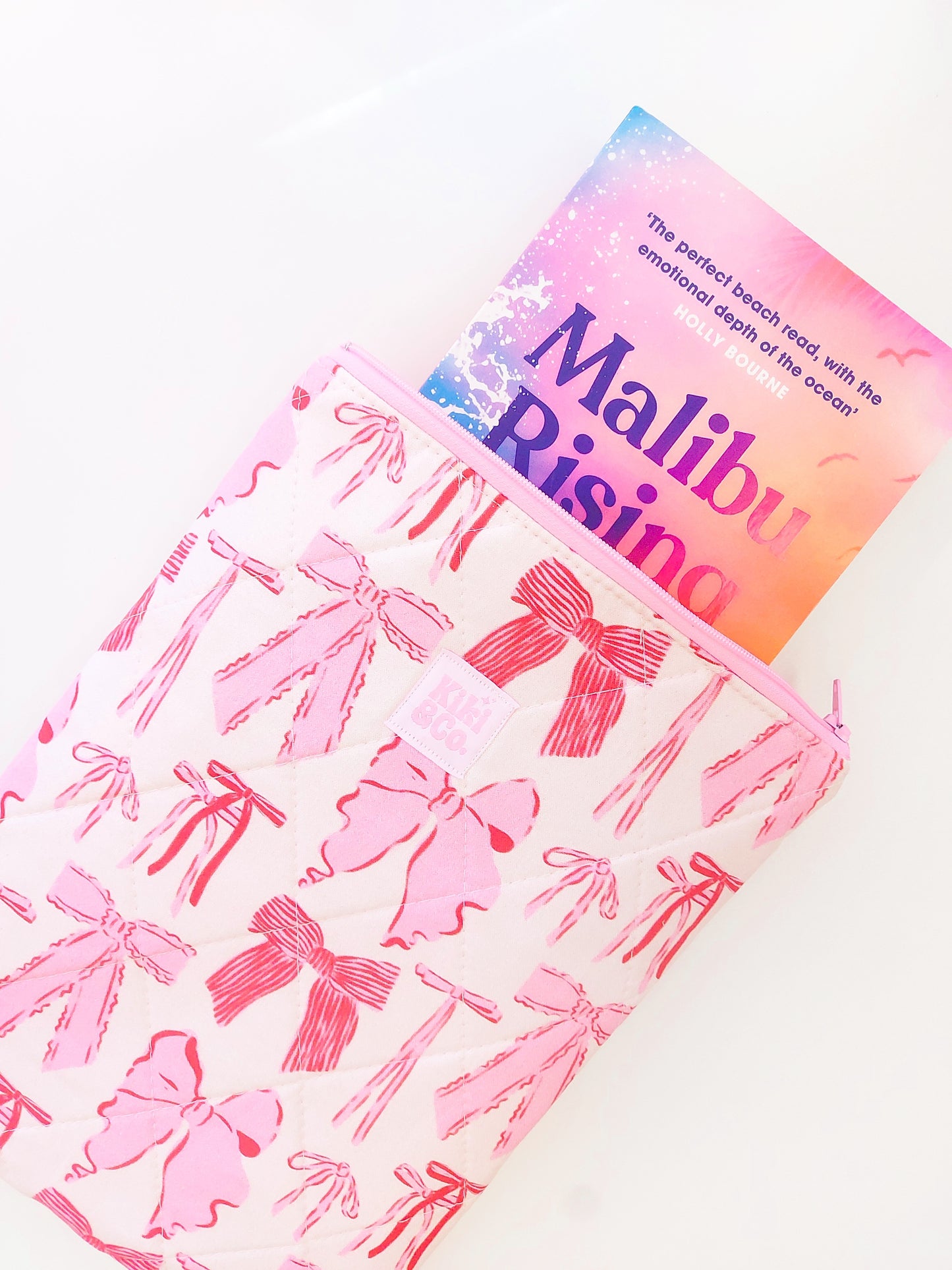 Quilted Book Sleeve - Red/Pink Bows