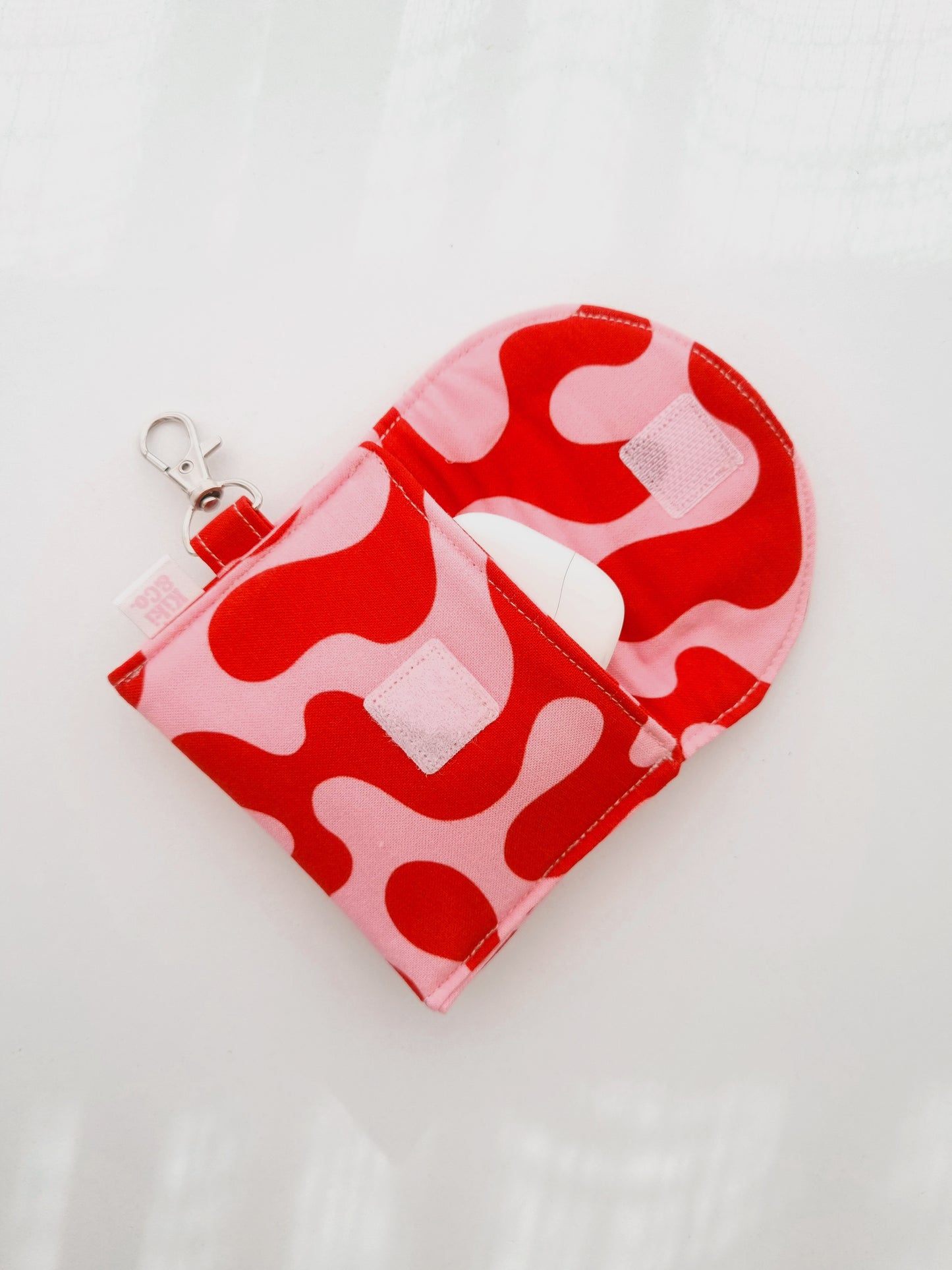 Earbud Pouch - Red/Pink Swirls