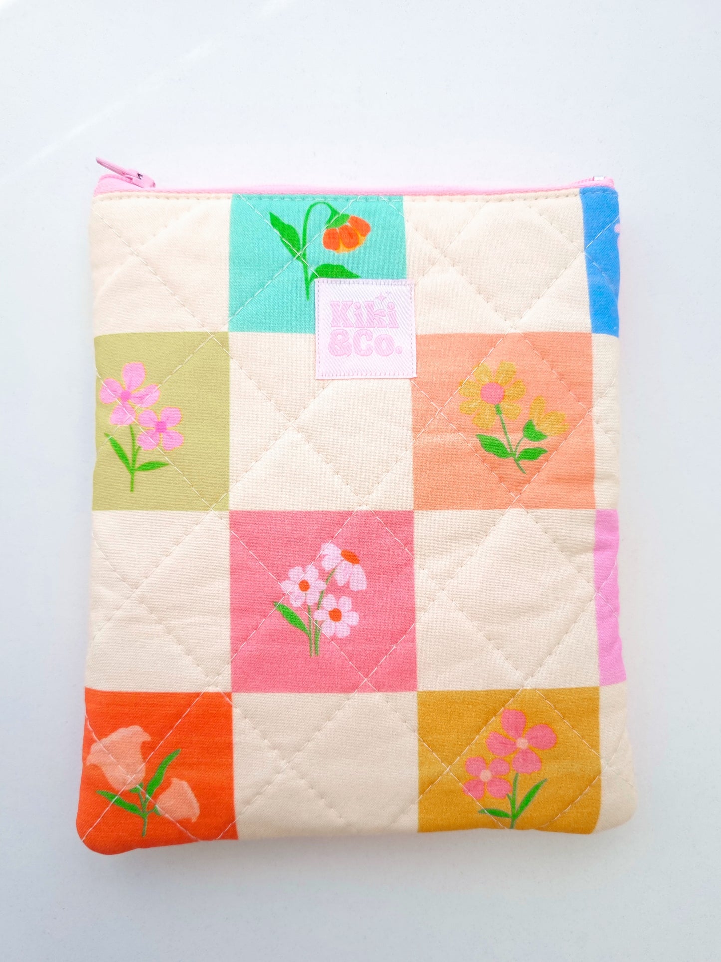 Quilted eReader Sleeve - Checkerboard Flowers