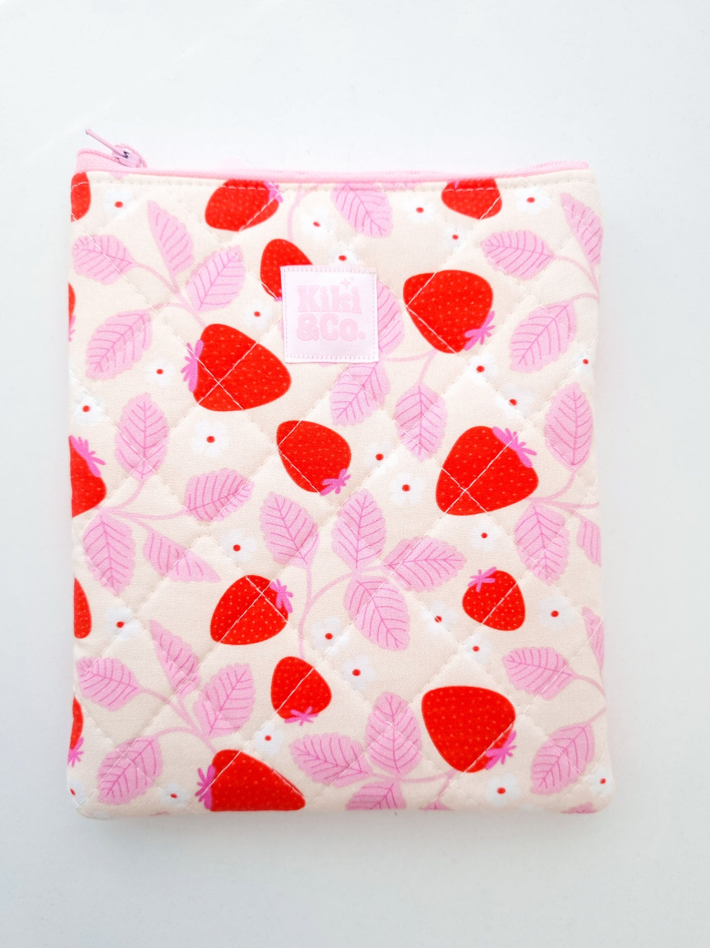 Quilted eReader Sleeve - Strawberries