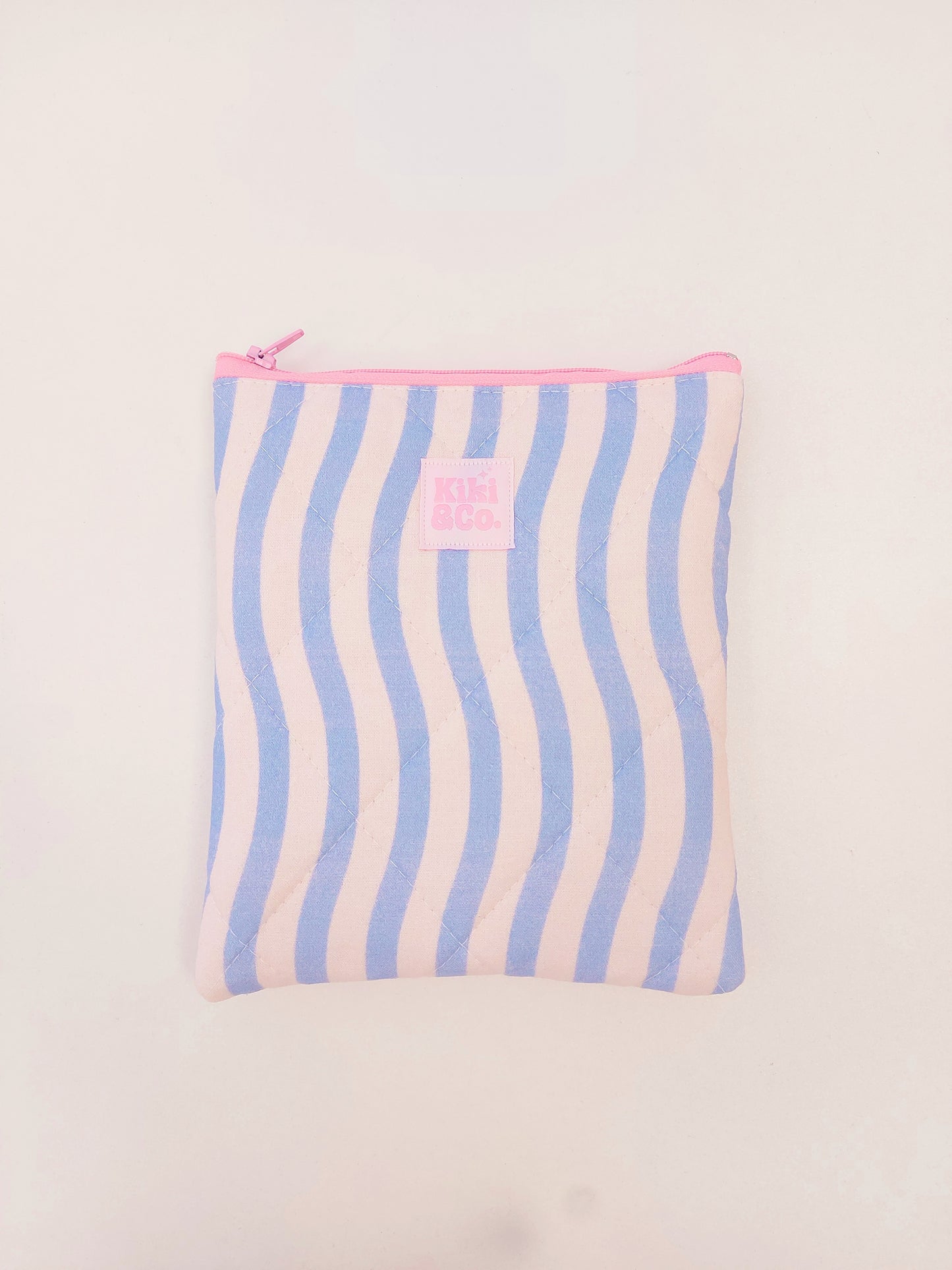 Quilted eReader Sleeve - Blue Wavy Stripes