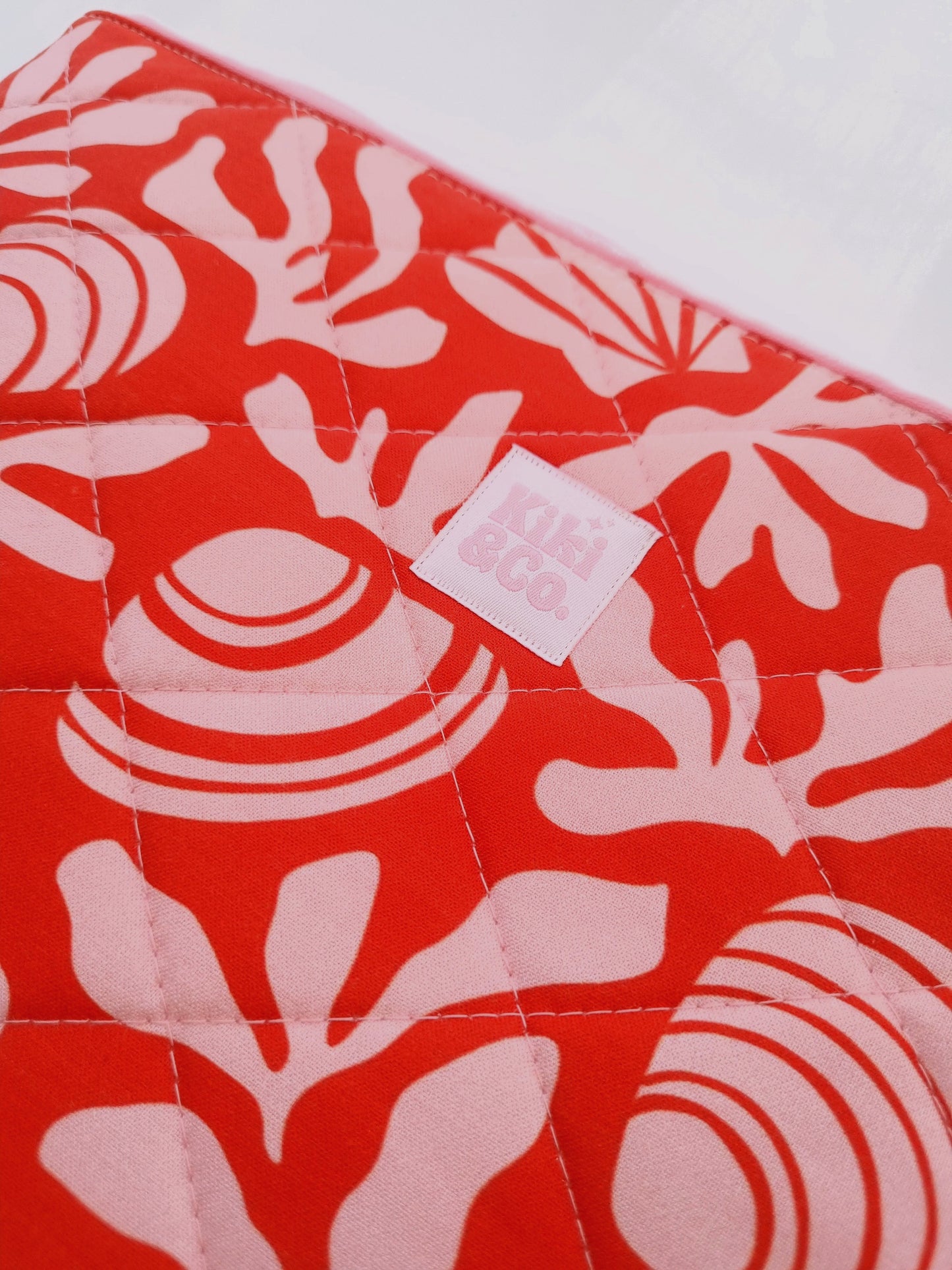 Quilted Laptop Sleeve  - Red Shell