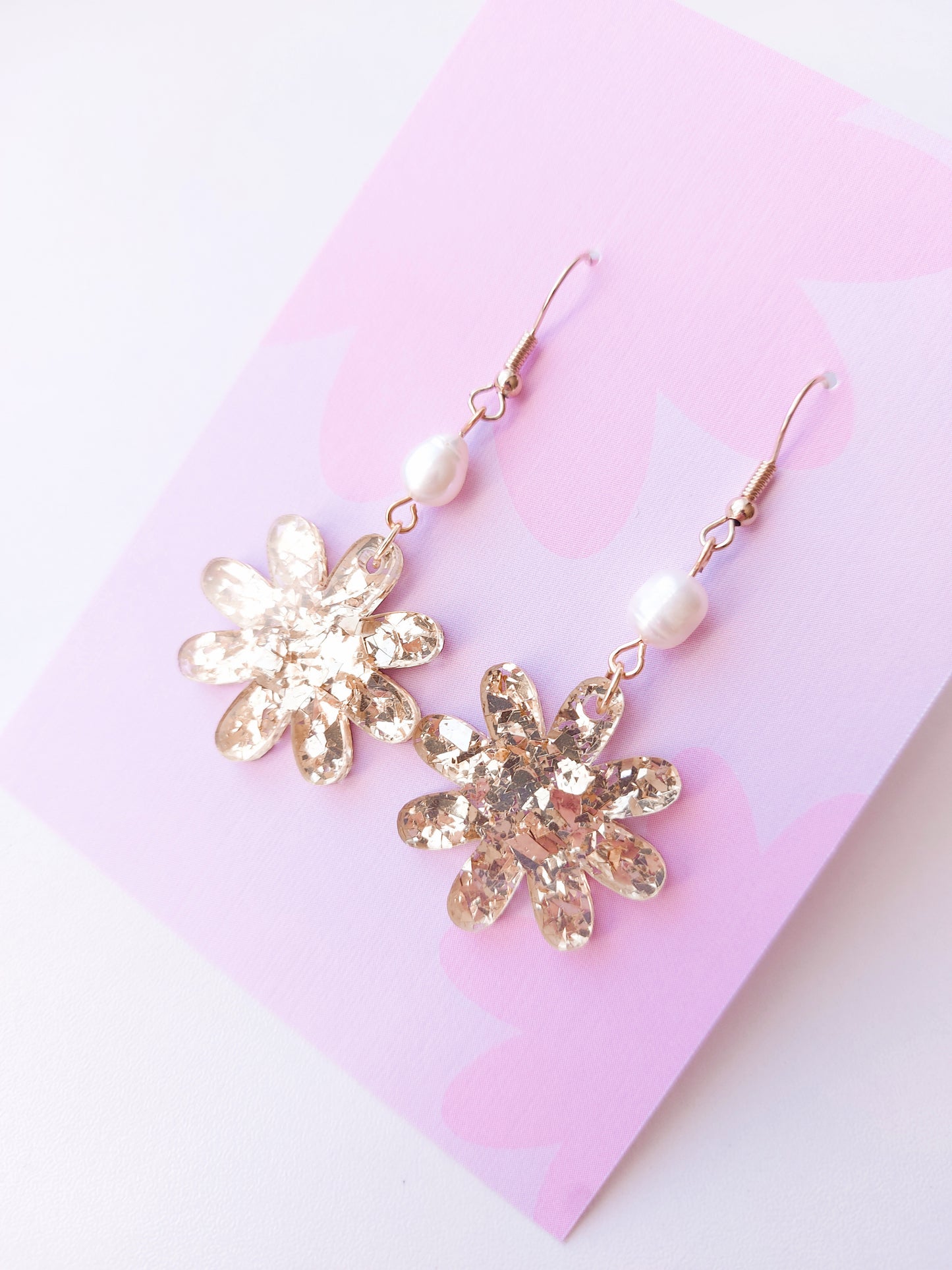Elise Earrings - Gold / Freshwater Pearl