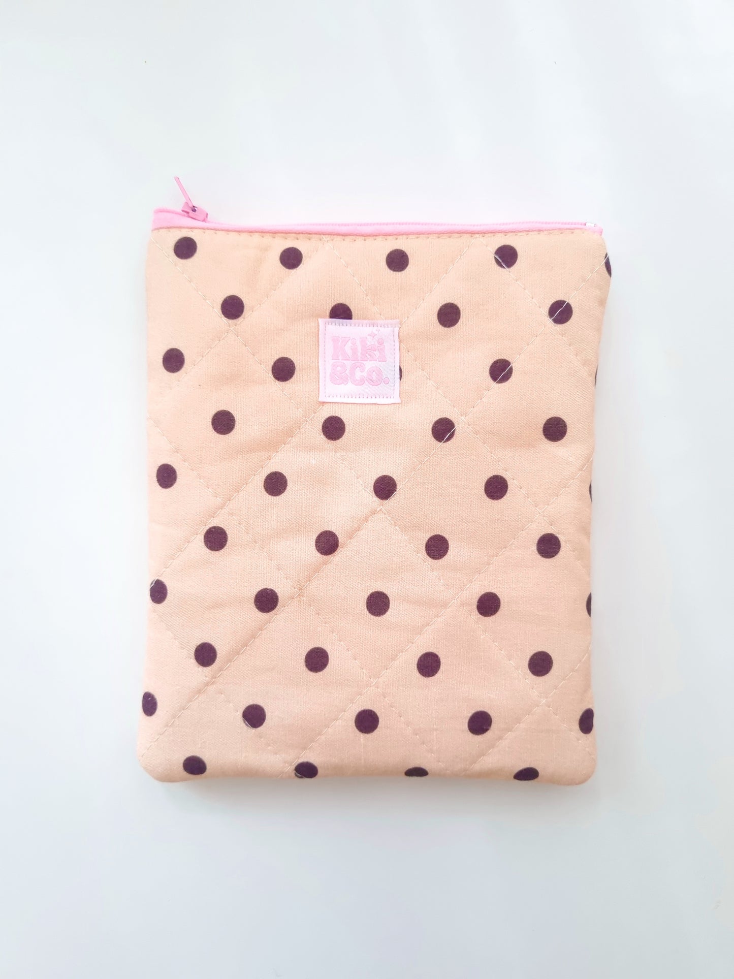 Quilted eReader Sleeve - Beige/Brown Polka Dot