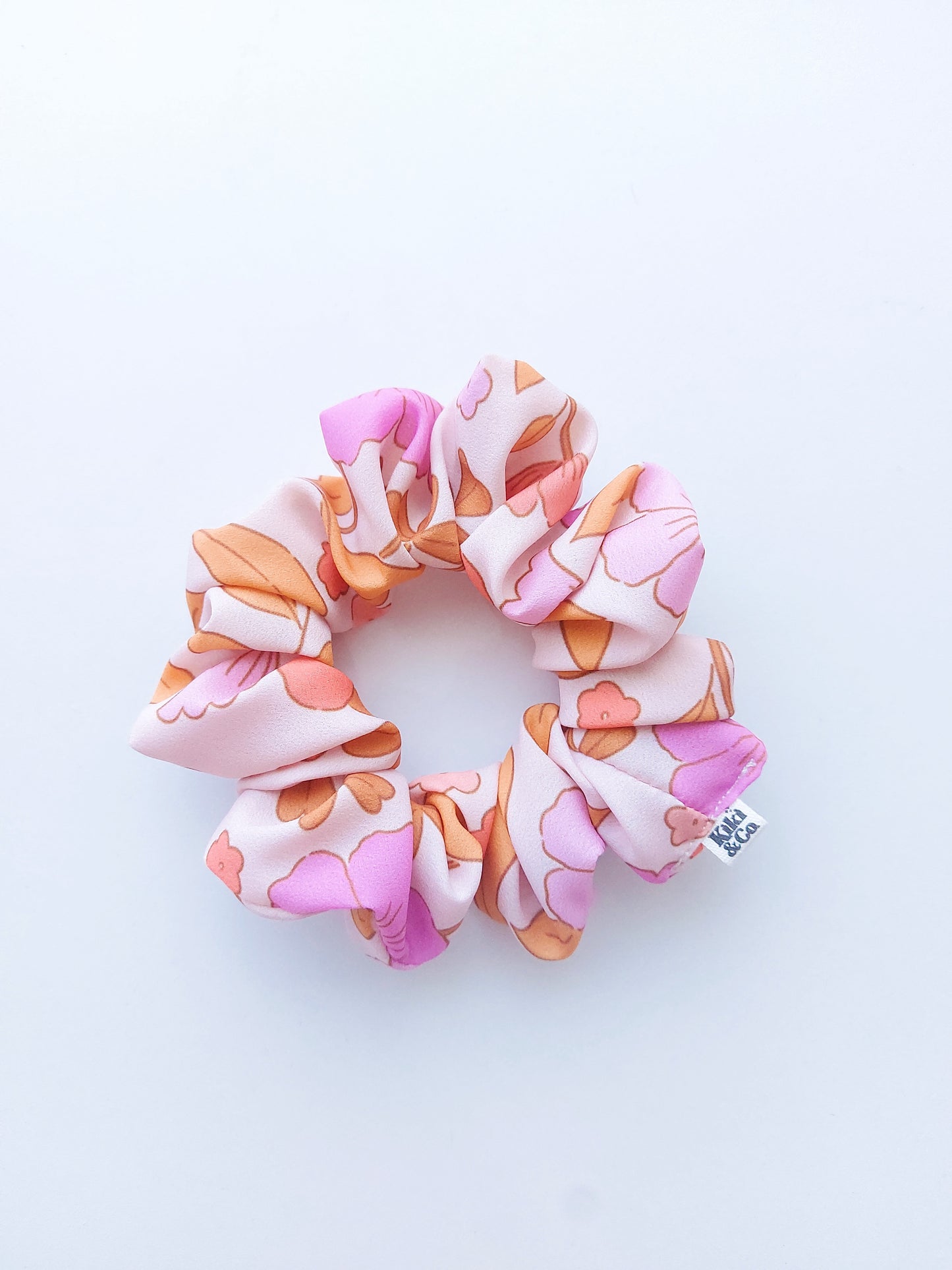Scrunchie / Isla Floral / Crepe Fabric