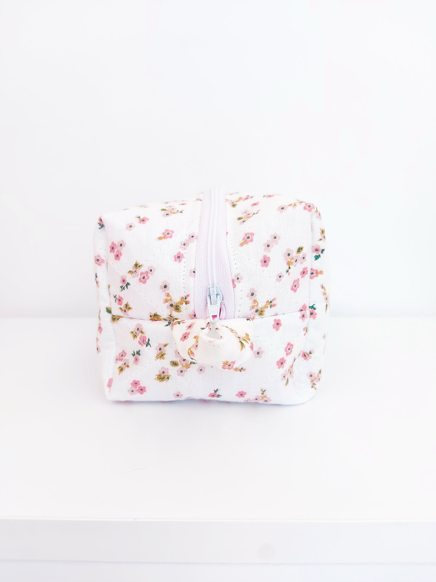 Quilted Makeup Bag- Petite Floral