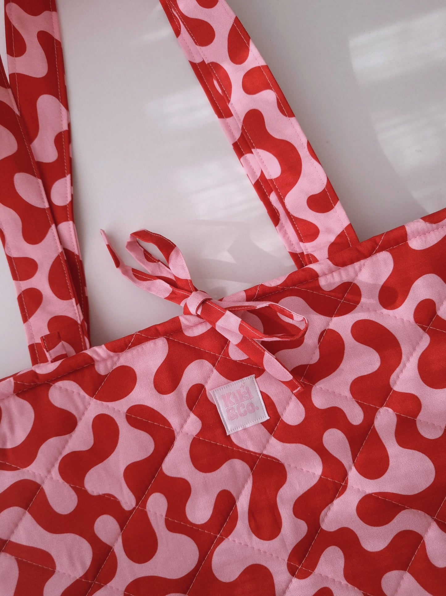 Quilted Tote - Pink/Red Swirls
