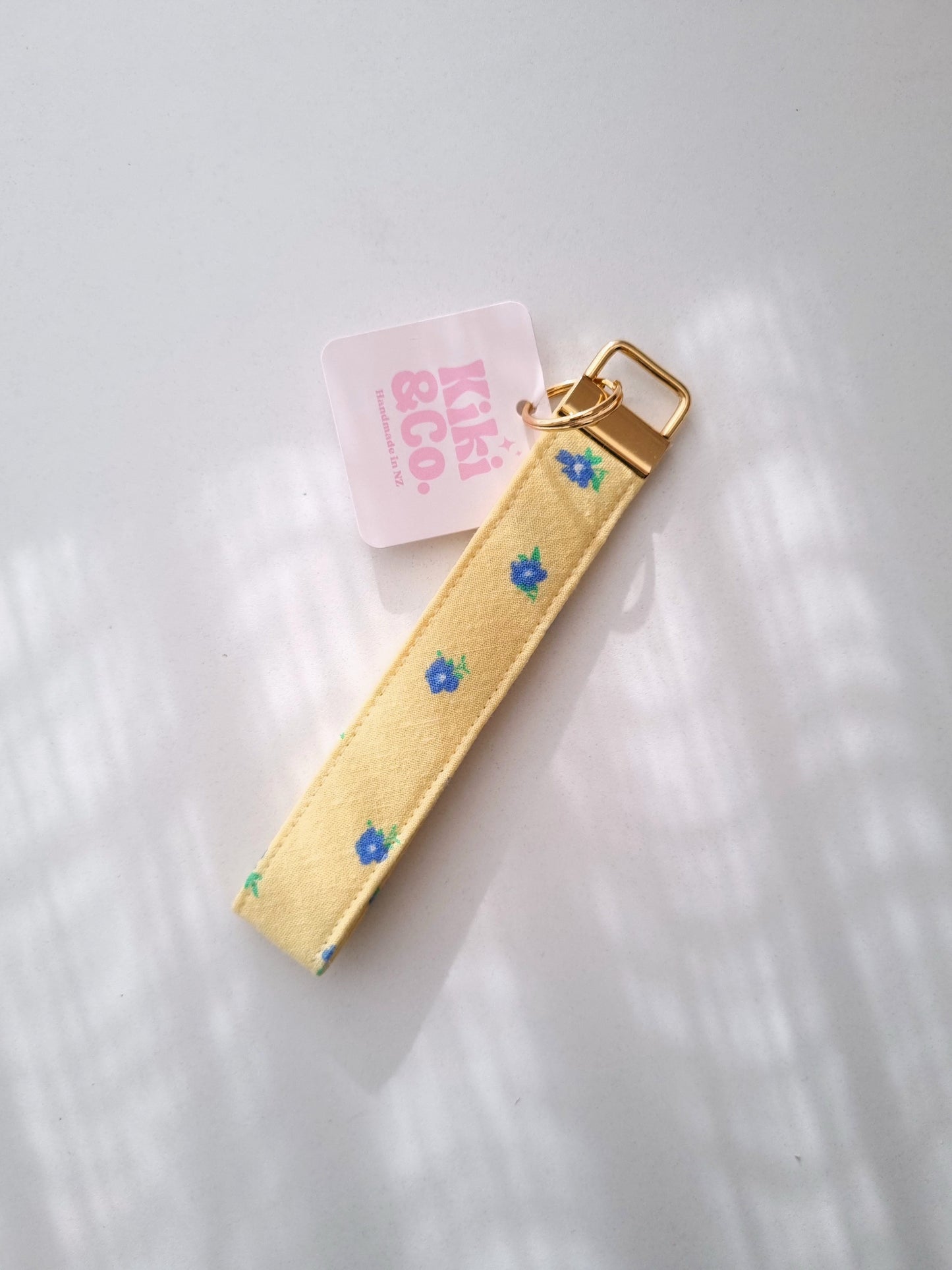 Keychain - Butter Floral linen