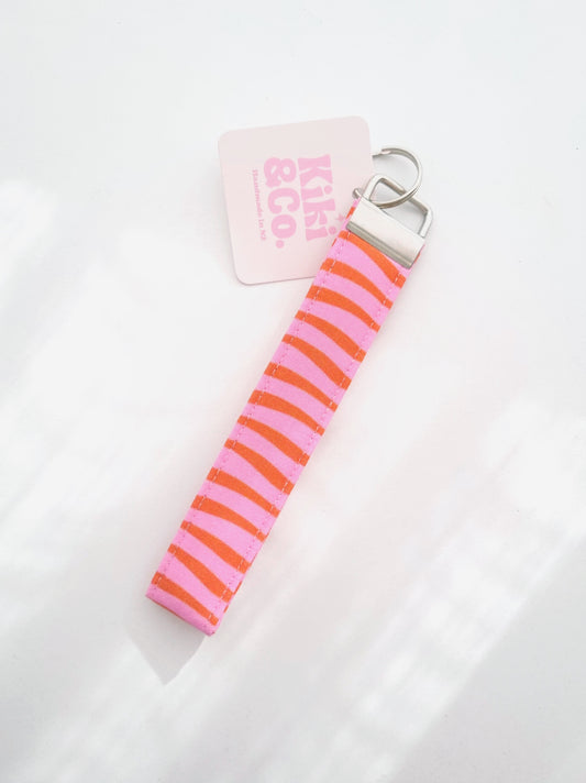 Keychain - Pink/Red Wavy Stripes