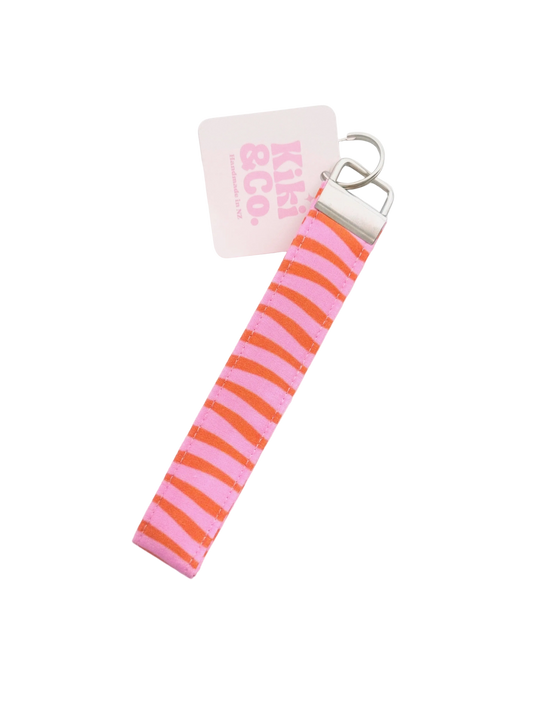 Keychain - Pink/Red Wavy Stripes