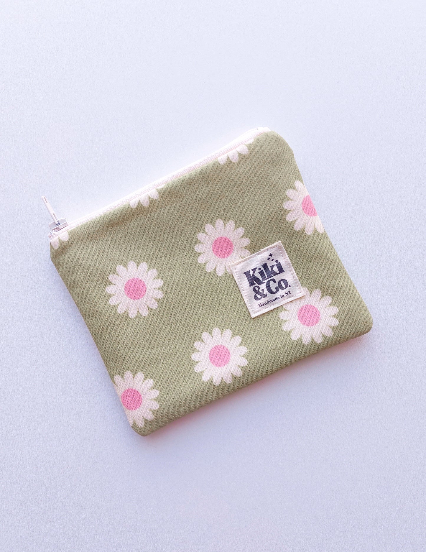Zipper Pouch - Green Daisies - select size