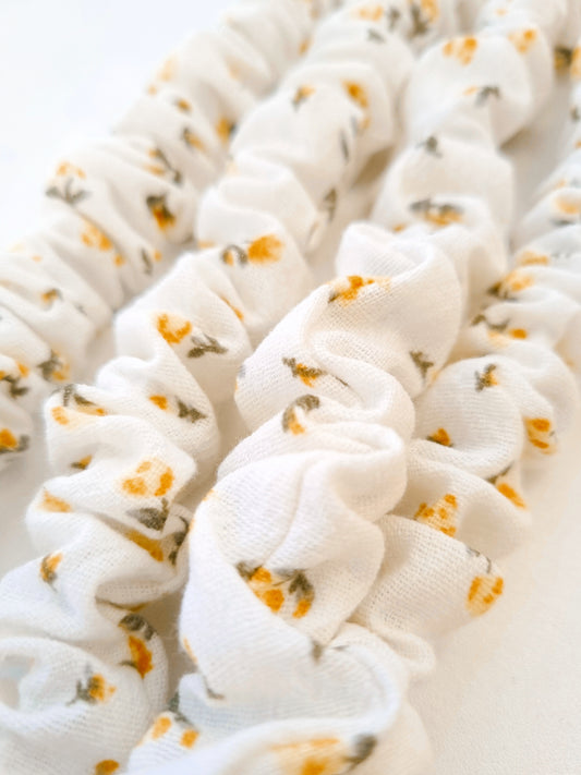 Scrunchie Lanyard - Primrose