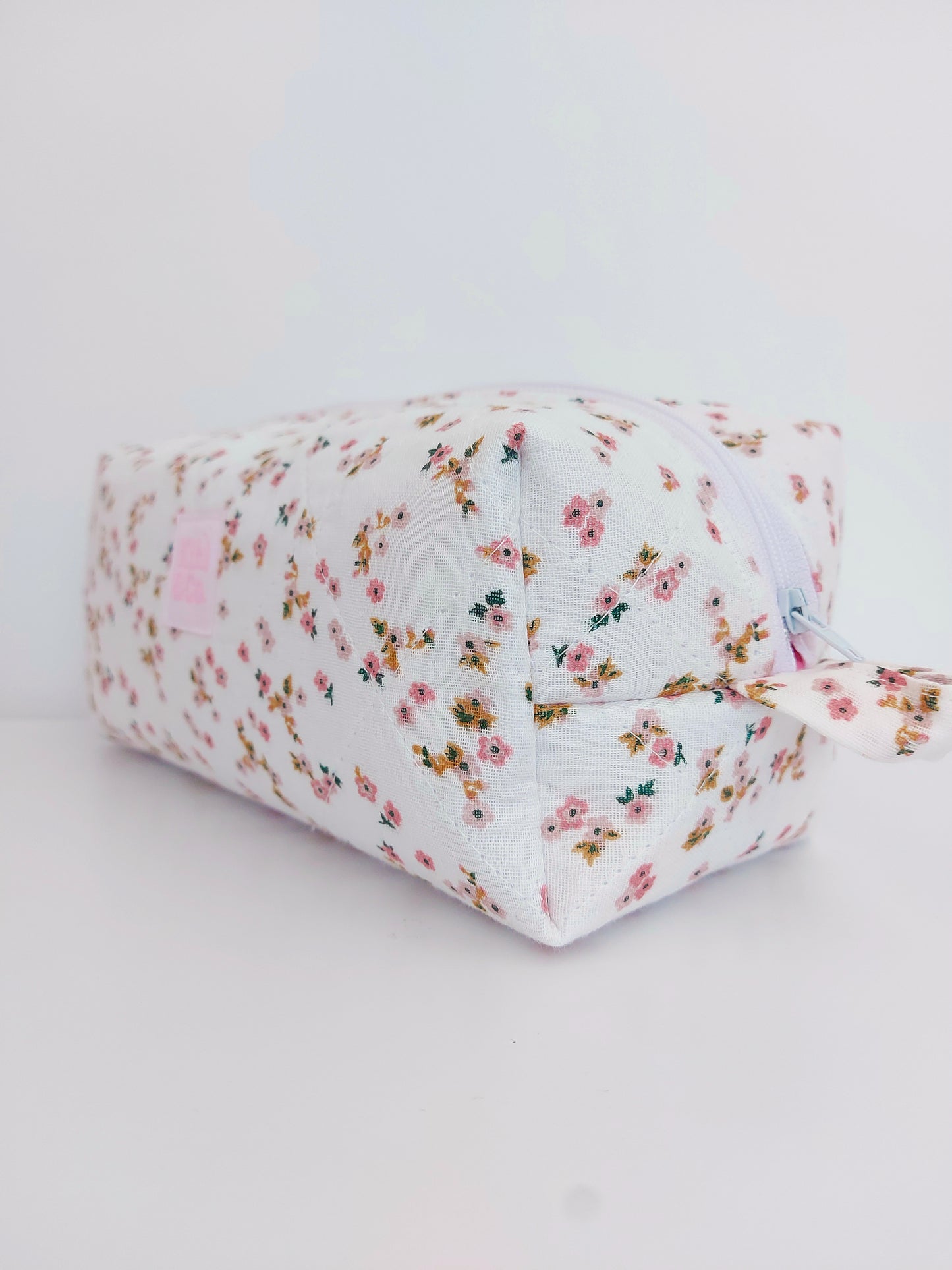 Quilted Makeup Bag- Petite Floral