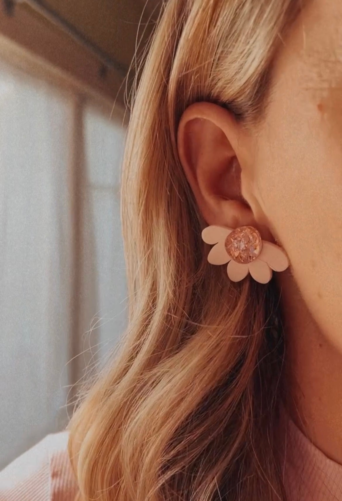 Poppy Earrings - Pink/Glitter - Studs