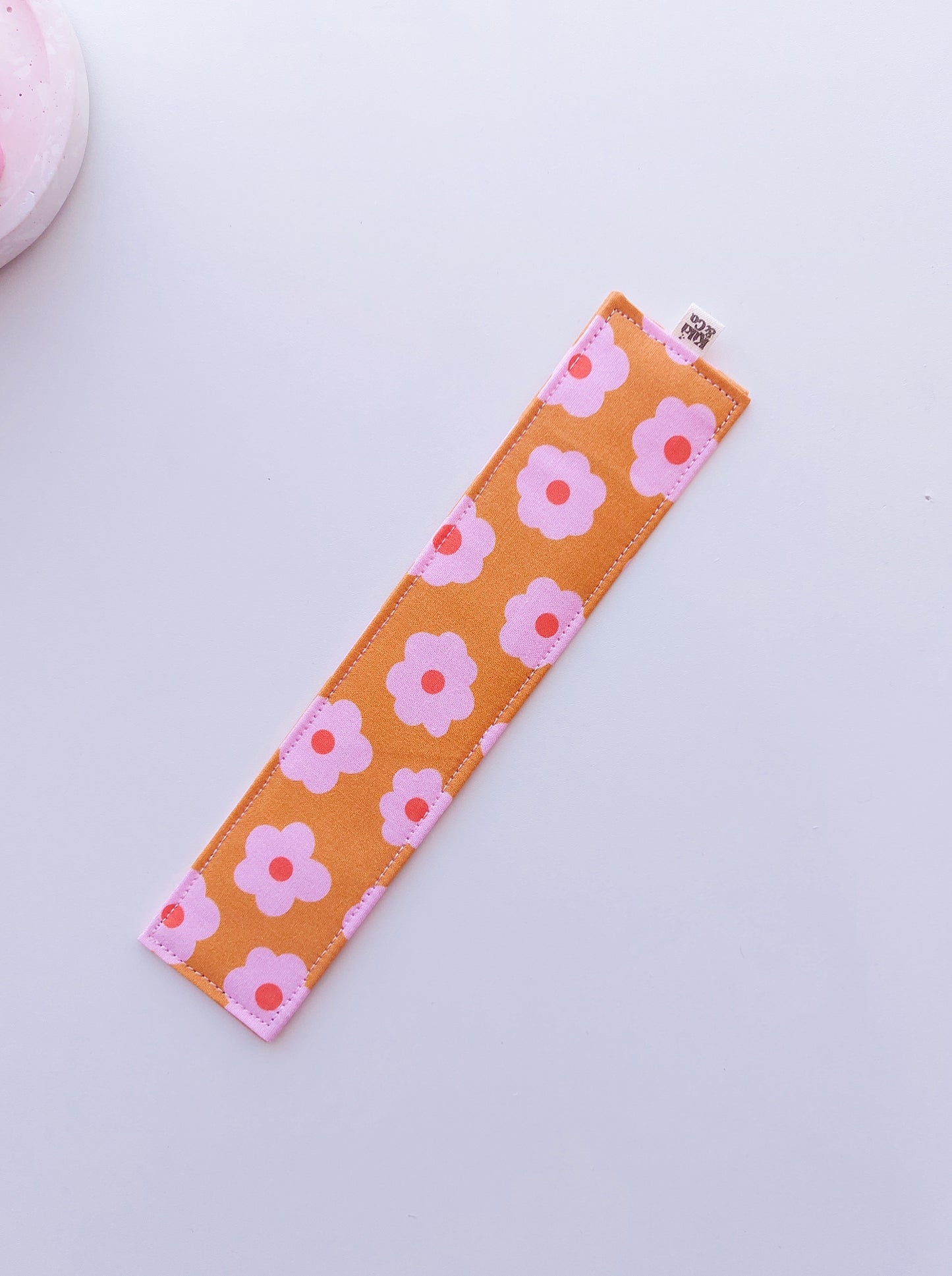 Bookmark - Pink/Orange Daisy