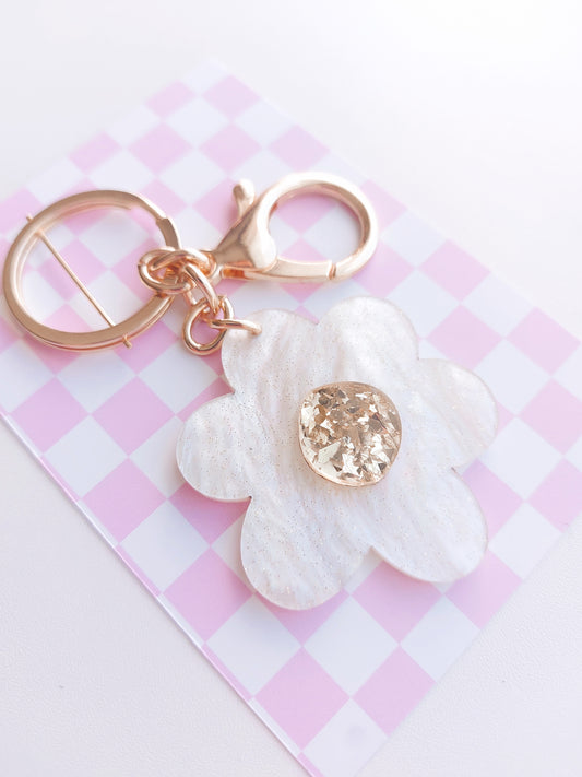 Daisy keyring -  Pearl/Gold