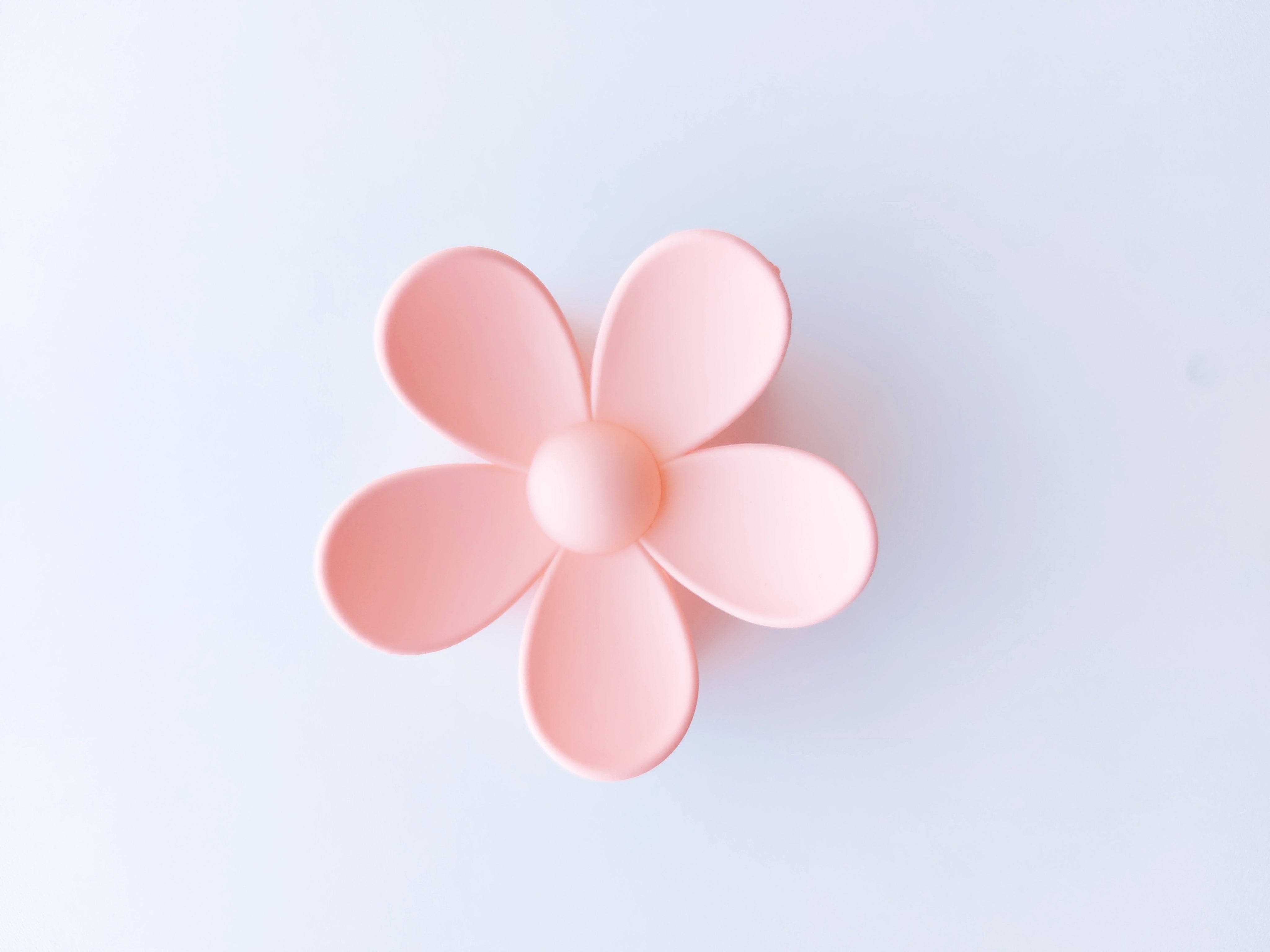 Daisy Hair Claw Clip // Select Colour Kiki & Co.